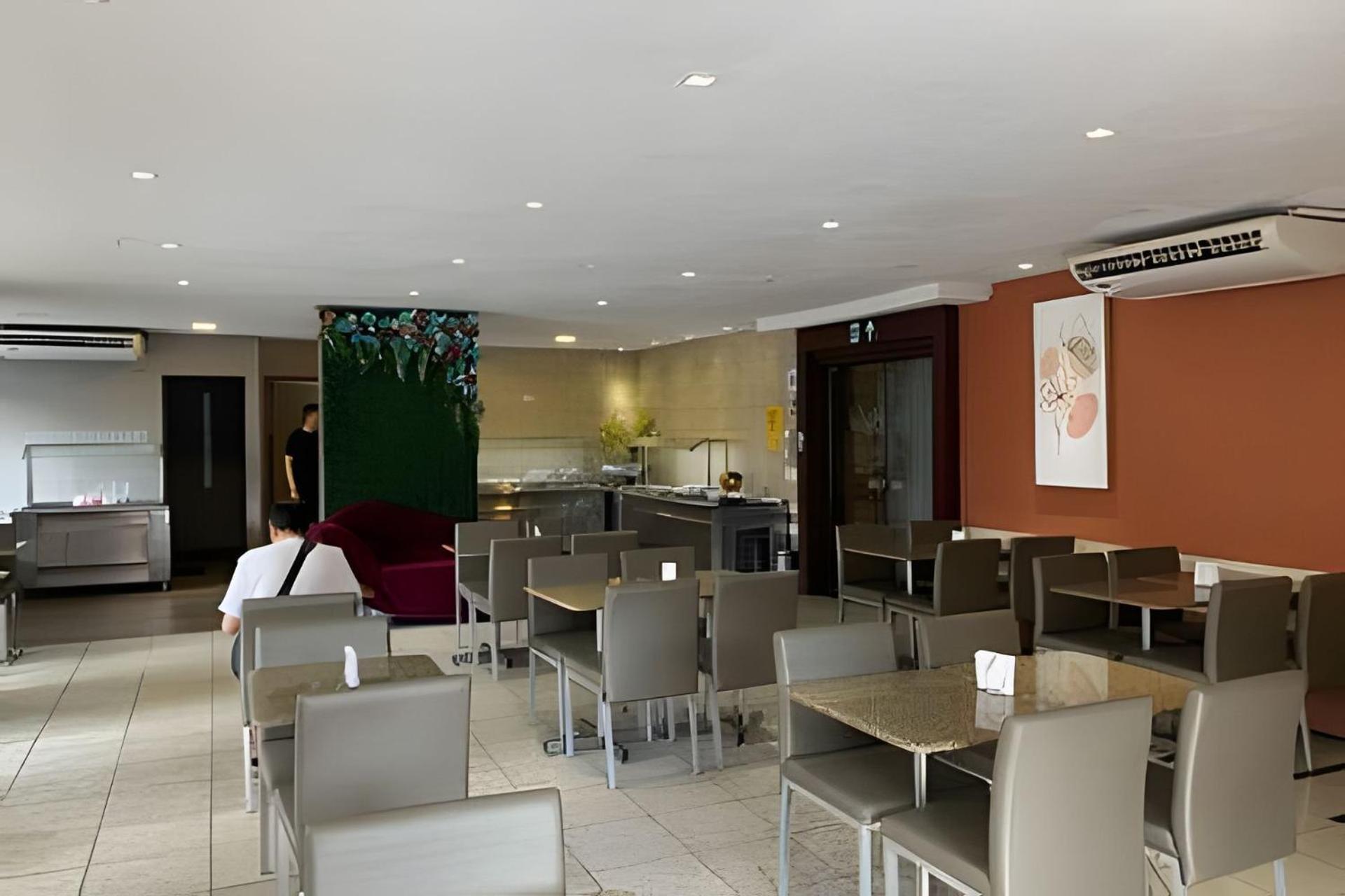 Hosts Br - Flat Vista Mar No Meireles Apartamento *